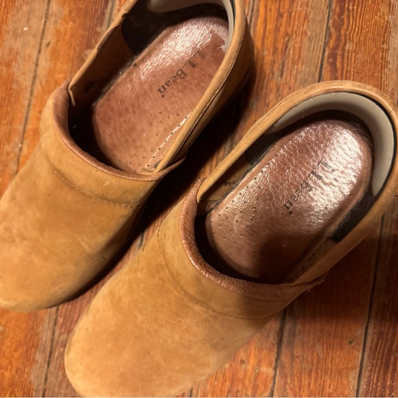 L.L. Bean Light Brown Suede Slip-On Shoes clogs size 7.5 eu 38 - Picture 2 of 5